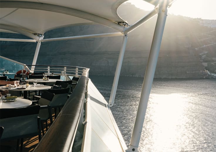 Terrace Cafe on Oceania Aurelia