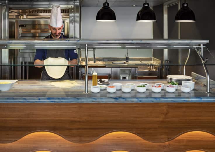 Waves Grill Pizzeria on Oceania Aurelia