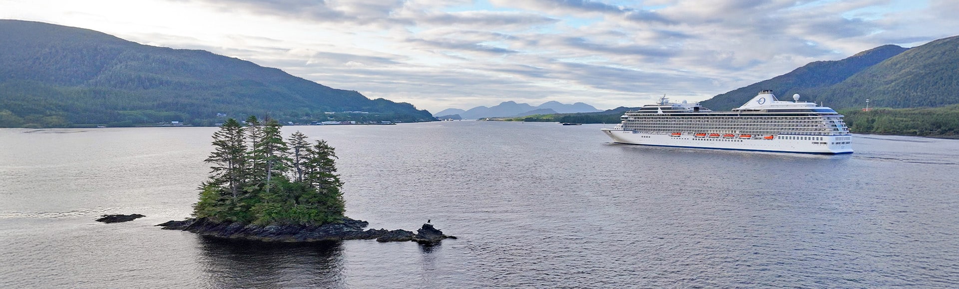 From Voyages Featuring Celebrated Culinary Figures to Eclipses at Sea: Oceania Cruises’ 2026 Specialty Cruises