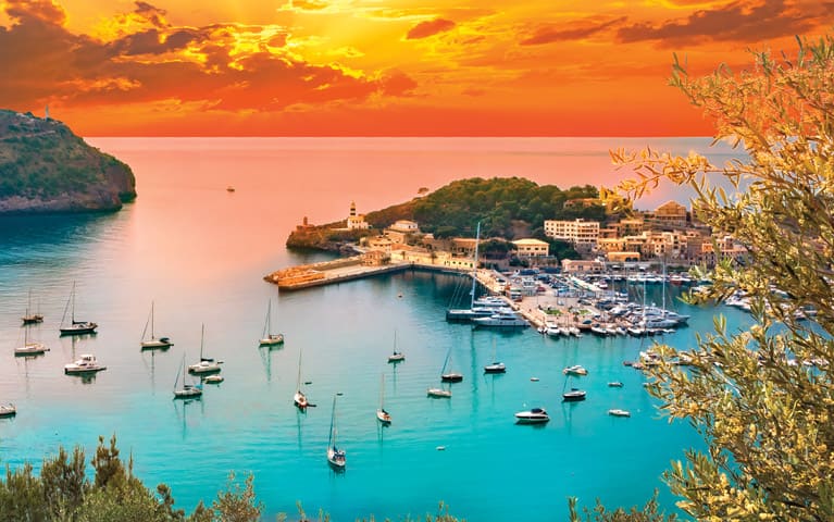 Oceania Cruises to Palma de Mallorca, Spain