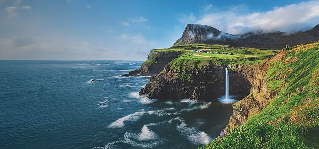 Oceania Cruises Spring Sale, up to 50% off. Cruises to Ireland