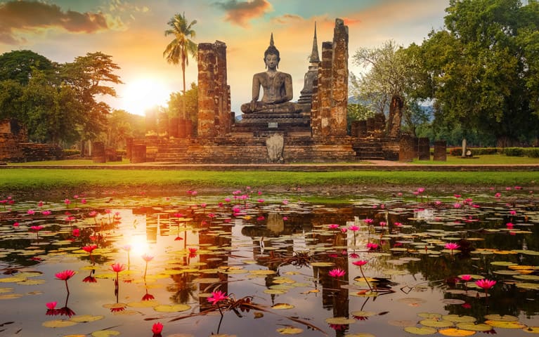 Wat Mahathat Temple