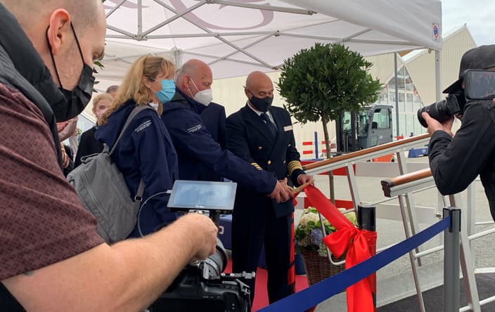 OCEANIA CRUISES RESUMES SAILING Marina August 29 Cruise is the First in Almost 18 Months