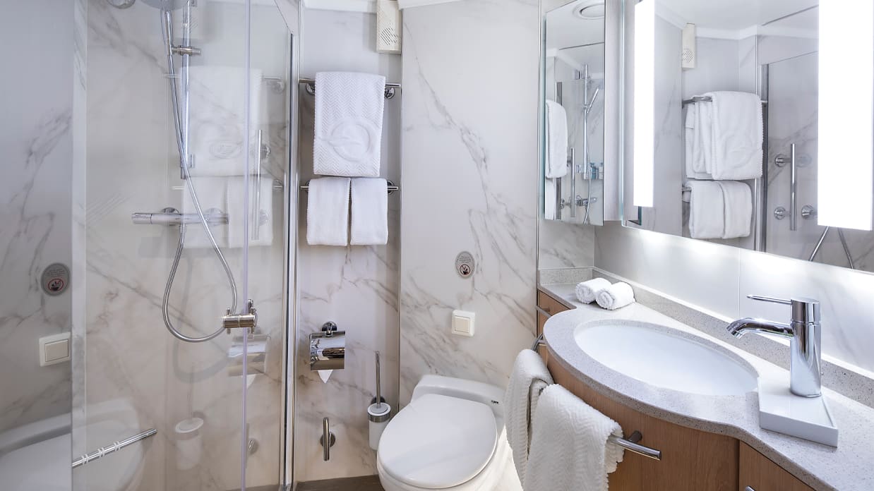 nautica's Penthouse Suite