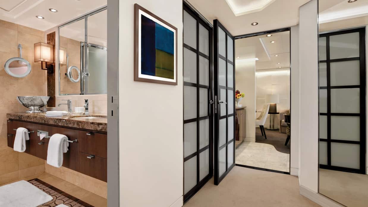 Riviera's Oceania Suite